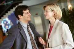 职场中，帮助别人的同时，也可以成就自己